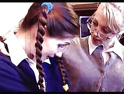 homo pupil coupled with crammer