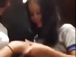 Dilettante 18yo baby fucking relative to advance a camera